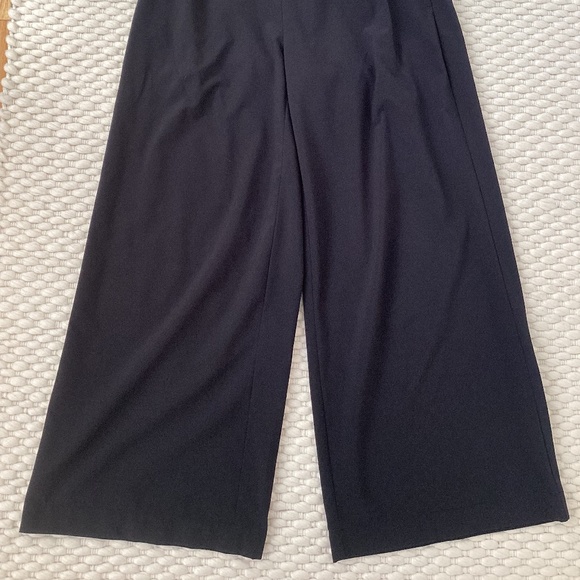 Athleta Women’s Brooklyn Wide Leg Crop Black Pant Size 00 Elastic Waist Travel - Picture 11 of 12